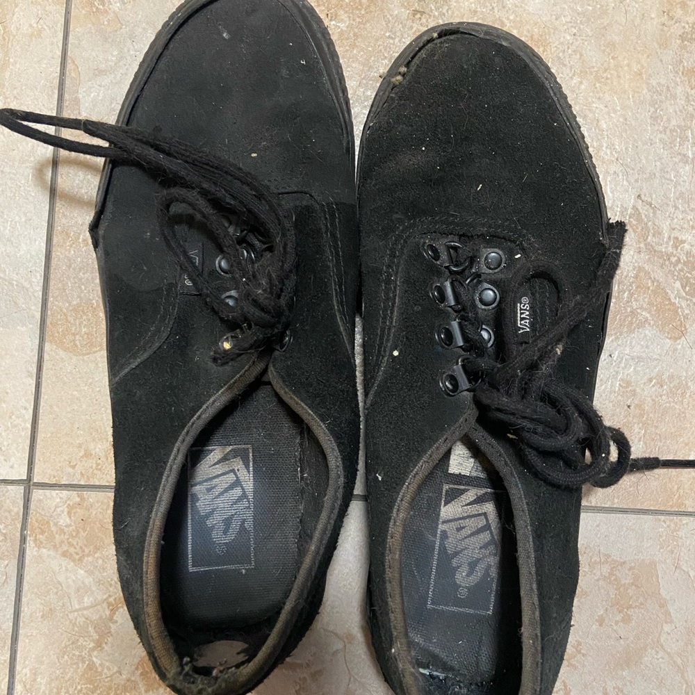 Used woman’s vans